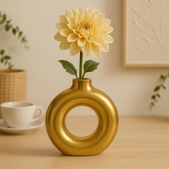 Amazon Basics Artisan Crafted Ceramic Donut Shaped Vase for Unique Home Décor (9L cm x 4W cm x 16H cm) - Pack of 1, Gold